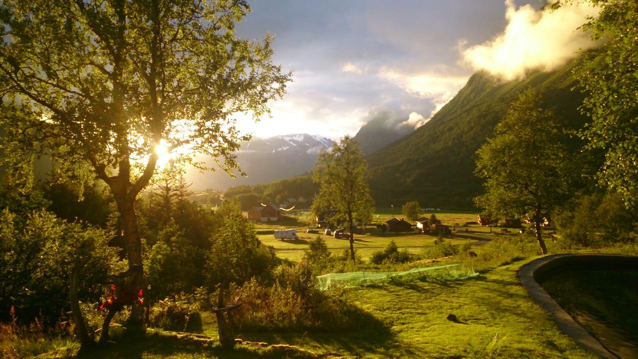 Dalen Gaard Camping Og Hytter ไกรังเงร์ ภายนอก รูปภาพ