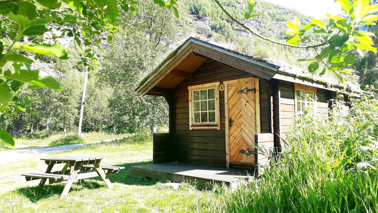 Dalen Gaard Camping Og Hytter ไกรังเงร์ ภายนอก รูปภาพ